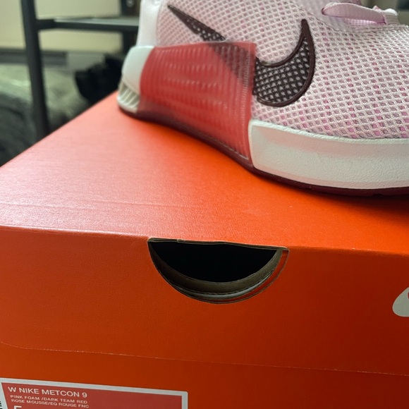 Nike Women's Pink and Red Metcon 9 Athletic Shoes - Picture 3 of 4